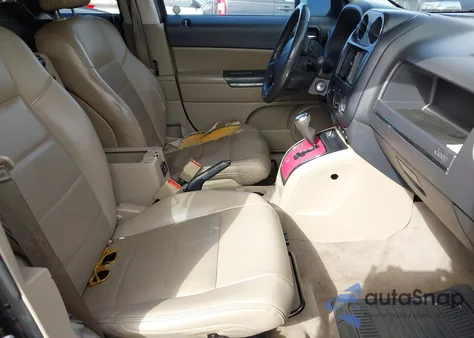 2009 Jeep Patriot Limited from USA, damaged, VIN 1J4FF48B19D192275